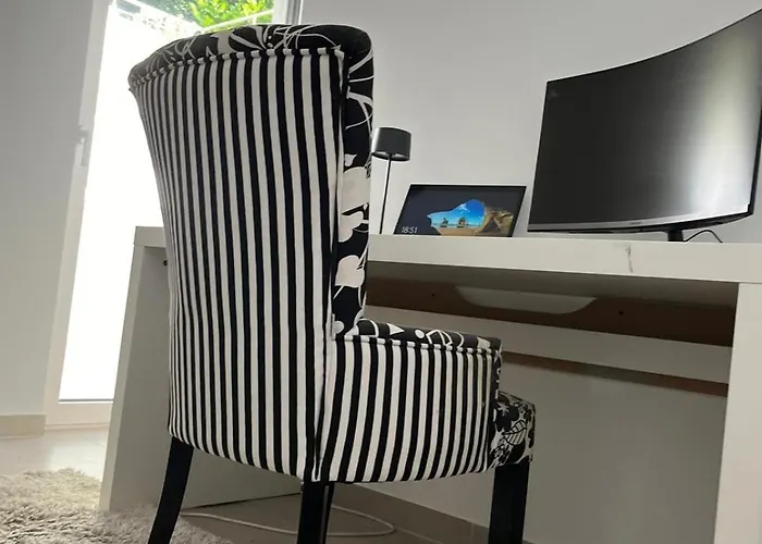 The Prime Design Neudorf - Parking Workspace Terrace *