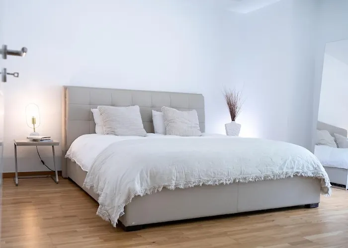 The Prime Design Neudorf - Parking Workspace Terrace Apartment Luxemburg