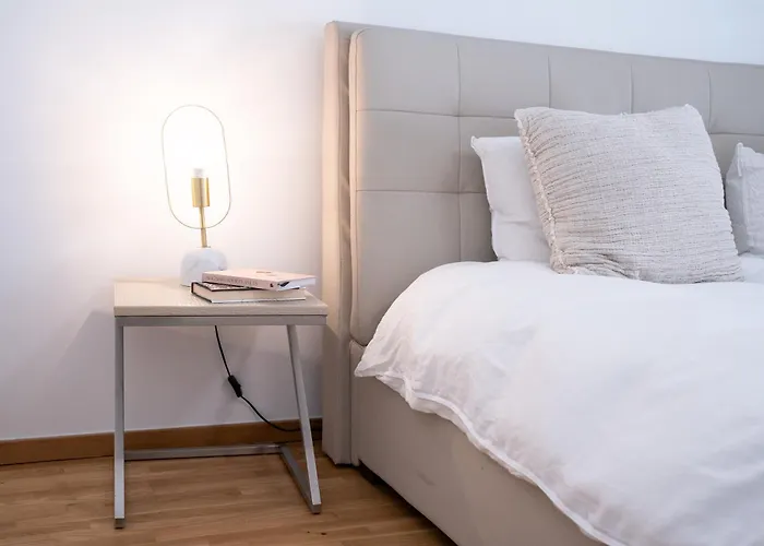 The Prime Design Neudorf - Parking Workspace Terrace Apartment *