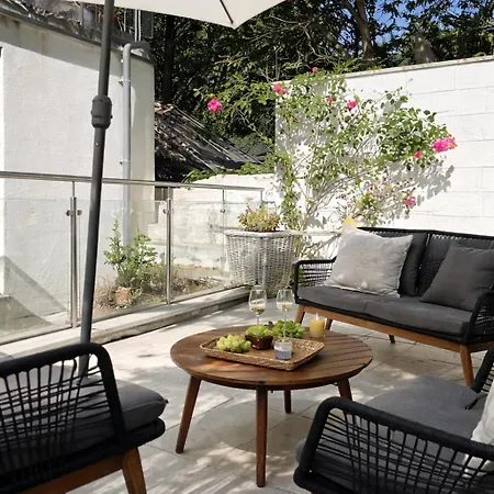 아파트 Elegant Luxury - Terrace & Prime Location