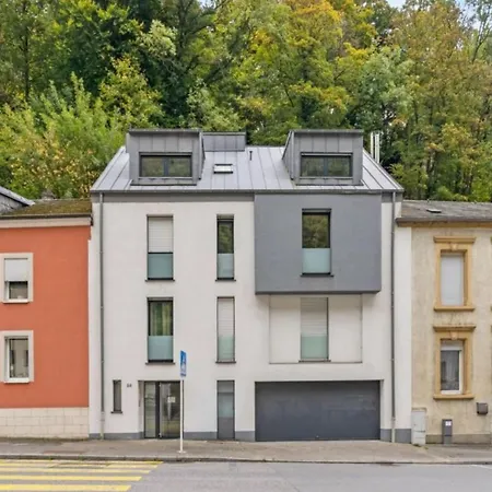 Apartman Elegant Luxury - Terrace & Prime Location
