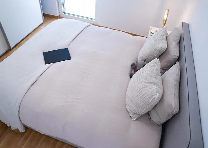 Apartment Elegant Luxury - Terrace & Prime Location Luxemburg