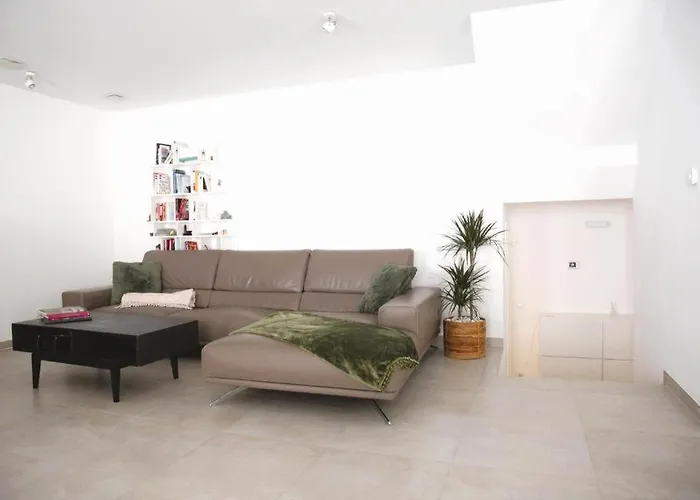 The Prime Design Neudorf - Parking Workspace Terrace Daire *